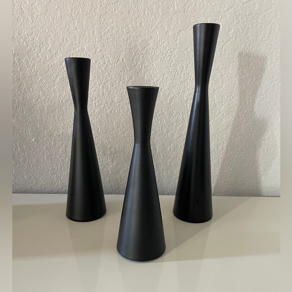 Black Modern Candlestick Holders
